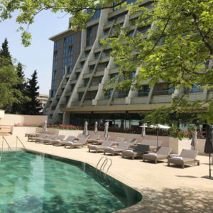 grand-sheraton-tbilisi-Outdoor-Swimming-Pool-2